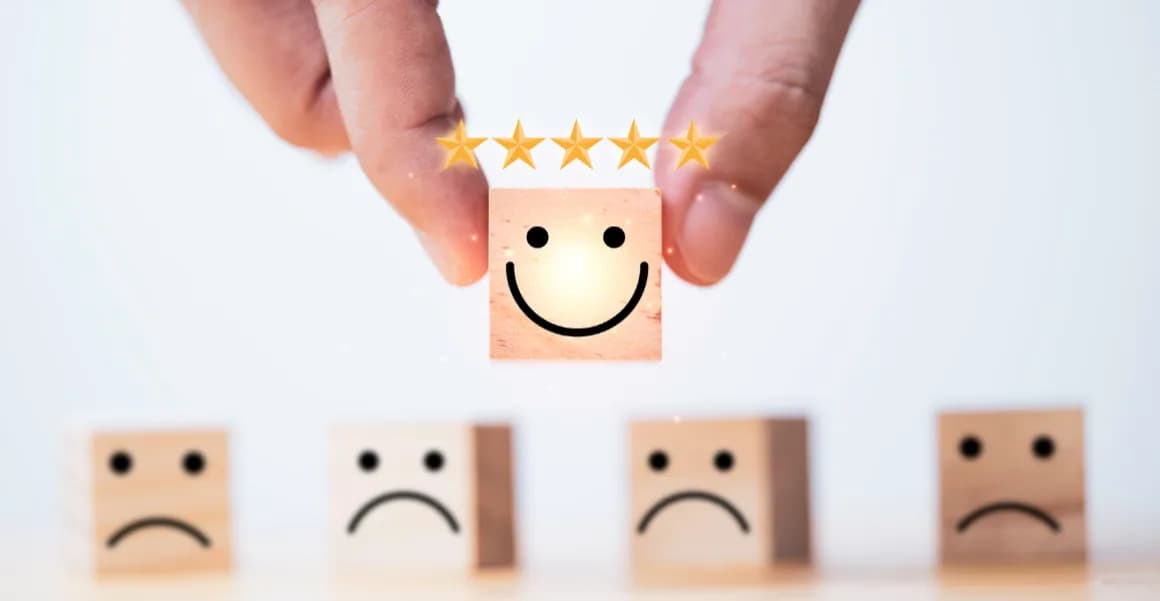 10 REASONS WHY A POSITIVE ONLINE REPUTATION IS GREAT FOR YOUR COMPANY hero